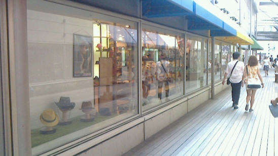【デックス東京ビーチ店】閉店致しました。の写真