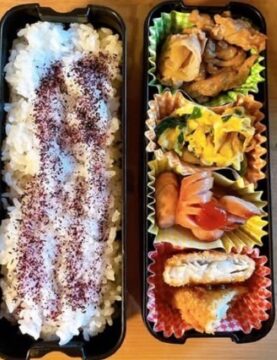 お弁当の写真